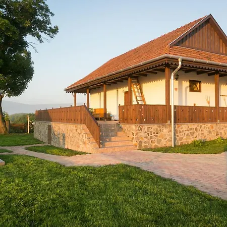 公寓 Csenger Vendeghazak